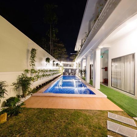 Dkd Trio Hotel Hue Exterior photo